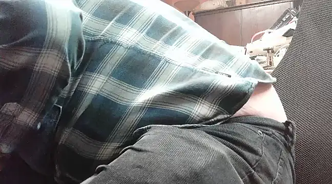 Snapshot of HaraldGermany chatting on December 25, 2024, 9:43 pm HaraldGermany online show from December 25, 2024, 9:43 pm