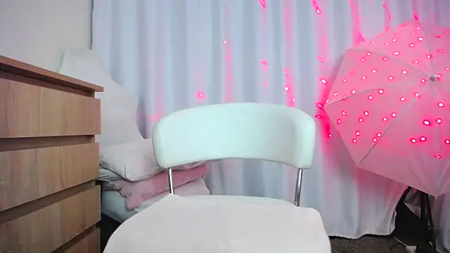 faceless  online show from March 12, 2026, 2:56 pm