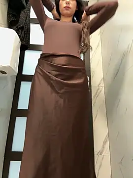  MiaQueen  online show from February 19, 2026, 10:39 pm