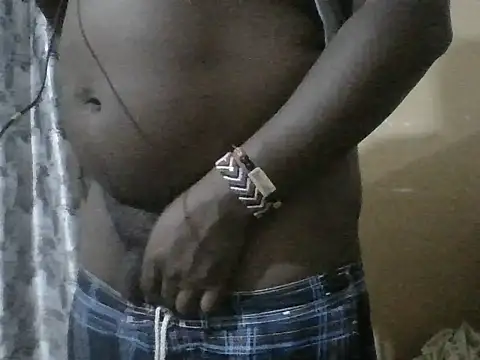 honeyswit online show from October 25, 2025, 9:42 pm