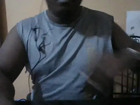 honeyswit online show from October 27, 2025, 10:14 pm