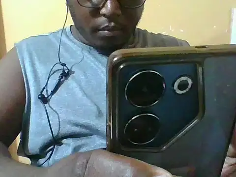 honeyswit online show from November 26, 2025, 5:25 pm