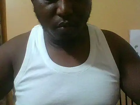 honeyswit online show from December 2, 2025, 9:32 pm