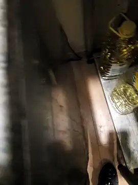 Sripandara1 online show from March 13, 2025, 8:54 pm