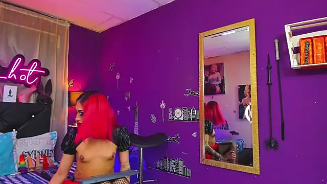 kilian hot online show from October 1, 2025, 9:32 pm