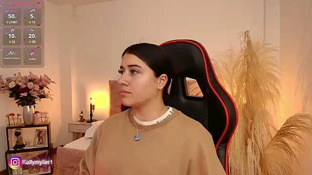 Snapshot of KallyMyller1 chatting on February 22, 2025, 7:47 pm KallyMyller1 online show from February 22, 2025, 7:47 pm