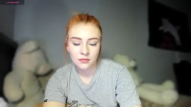 KindKristy online show from May 14, 2026, 5:14 am