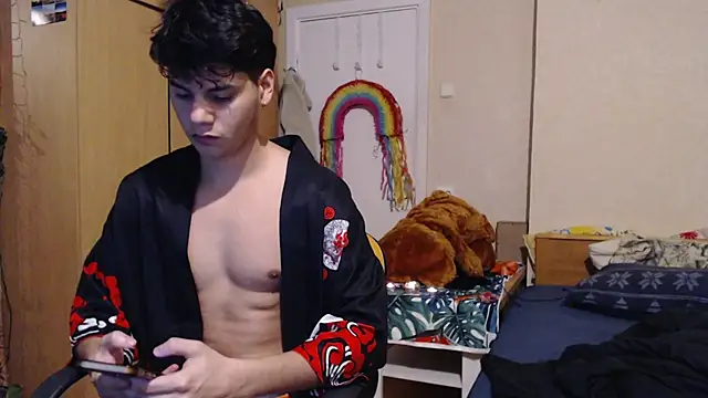 Snapshot of tomas_boy20 chatting on November 13, 2025, 8:41 pm tomas boy20 online show from November 13, 2025, 8:41 pm