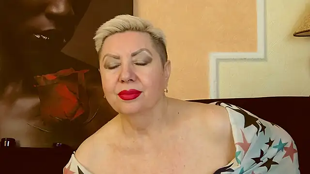 LadyPosh online show from January 18, 2025, 1:30 am