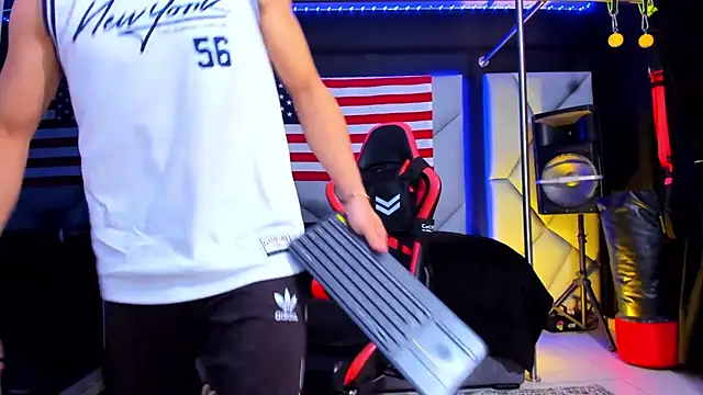 Aydenmiller96 online show from April 3, 2026, 4:54 am