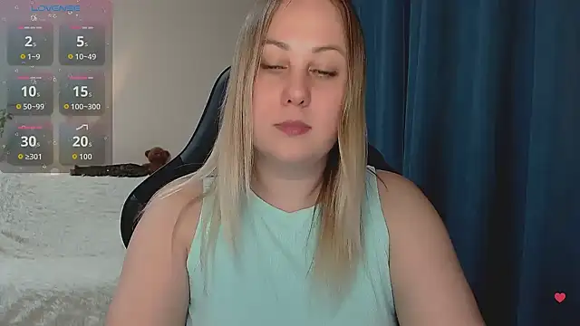 Givemetime  online show from April 14, 2026, 8:04 pm