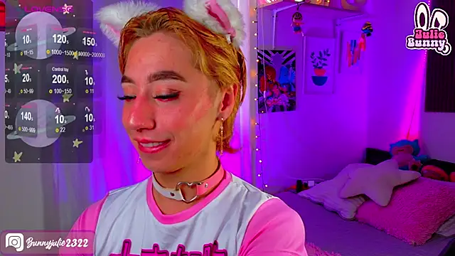 Littlebunny21 online show from March 18, 2025, 8:37 pm