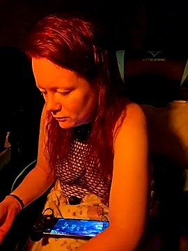 Snapshot of LilTokez chatting on March 4, 2026, 12:33 pm LilTokez online show from March 4, 2026, 12:33 pm