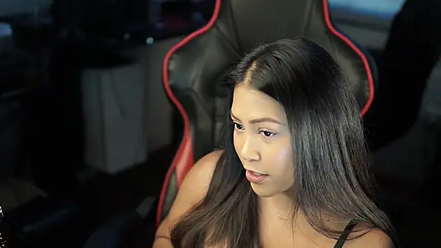 Snapshot of Bubbleliyah chatting on December 1, 2024, 7:36 pm Bubbleliyah online show from December 1, 2024, 7:36 pm