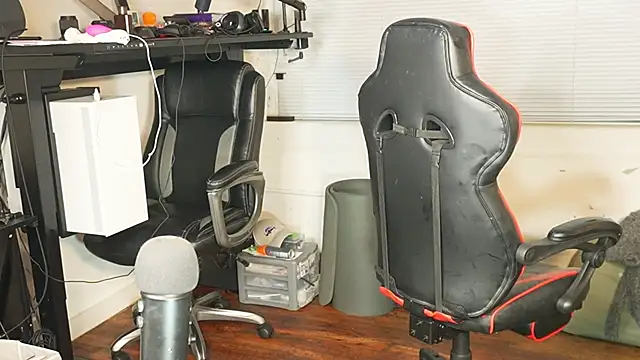 Snapshot of Bubbleliyah chatting on September 18, 2025, 4:03 am Bubbleliyah online show from September 18, 2025, 4:03 am