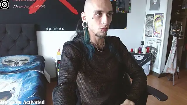 Snapshot of davidroses420 chatting on October 4, 2025, 7:56 pm davidroses420 online show from October 4, 2025, 7:56 pm