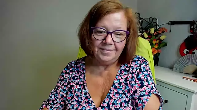 Adelewildx online show from July 2, 2026, 2:00 am