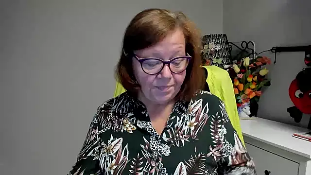Adelewildx online show from July 8, 2026, 2:38 am