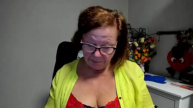 Adelewildx online show from July 20, 2026, 3:43 am