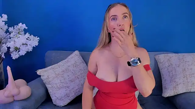 BellaMarieX online show from December 18, 2025, 2:28 am