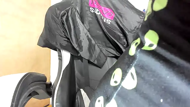 darsha sahu online show from November 18, 2025, 12:38 am