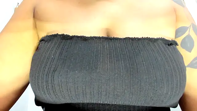 darsha sahu online show from April 14, 2026, 1:55 am