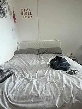 Tatted-Tgirlxx online show from September 16, 2025, 2:51 pm