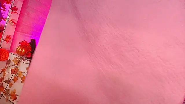 Snapshot of emyli_sw_ chatting on October 16, 2025, 3:07 am emyli sw online show from October 16, 2025, 3:07 am