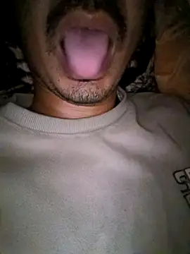 dreamtoungelick69 online show from January 12, 2026, 1:44 am