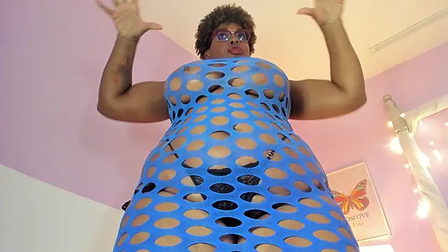 Snapshot of DakotaSexShow chatting on December 19, 2024, 10:53 pm DakotaSexShow online show from December 19, 2024, 10:53 pm