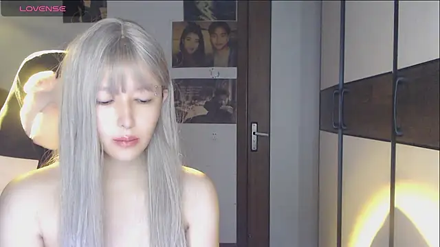 Snapshot of candy_cola chatting on September 12, 2025, 3:28 am candy cola online show from September 12, 2025, 3:28 am