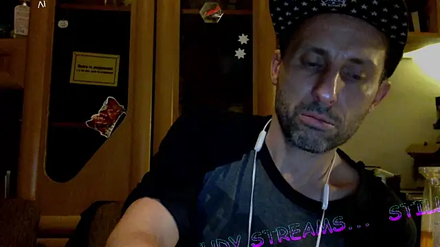 Snapshot of FireFox_Feel chatting on December 9, 2024, 12:12 am FireFox Feel online show from December 9, 2024, 12:12 am