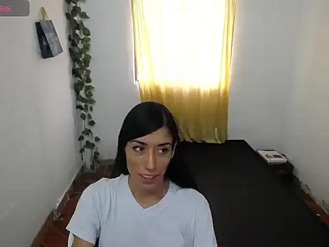 Snapshot of SexyKataShow chatting on May 13, 2026, 2:03 pm SexyKataShow online show from May 13, 2026, 2:03 pm