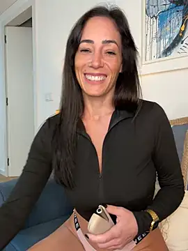 Snapshot of SweeetAlegra chatting on January 21, 2025, 5:09 pm SweeetAlegra online show from January 21, 2025, 5:09 pm