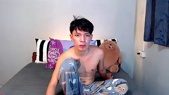 urpinoyasian online show from November 8, 2025, 10:30 pm