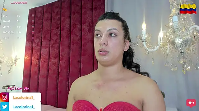Snapshot of LaColorina_ chatting on December 21, 2024, 5:03 am LaColorina online show from December 21, 2024, 5:03 am