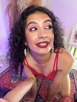 Snapshot of LaColorina_ chatting on October 6, 2025, 6:27 pm LaColorina online show from October 6, 2025, 6:27 pm