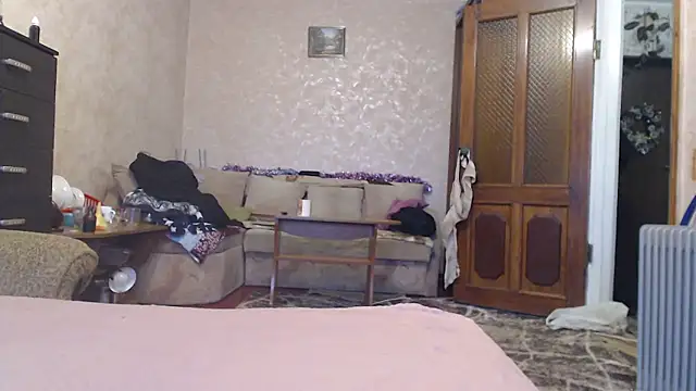 Snapshot of Amy_August chatting on January 9, 2026, 11:57 am Amy August online show from January 9, 2026, 11:57 am