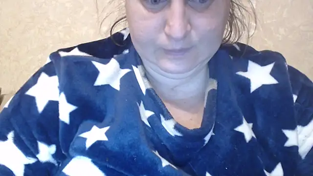 Snapshot of Amy_August chatting on February 13, 2026, 1:12 am Amy August online show from February 13, 2026, 1:12 am