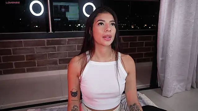 Veronica ar online show from February 19, 2025, 1:40 am