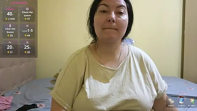 Snapshot of BBW_MILF_4U chatting on February 10, 2025, 7:26 am BBW MILF 4U online show from February 10, 2025, 7:26 am