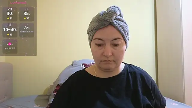 Snapshot of BBW_MILF_4U chatting on February 11, 2025, 10:59 am BBW MILF 4U online show from February 11, 2025, 10:59 am