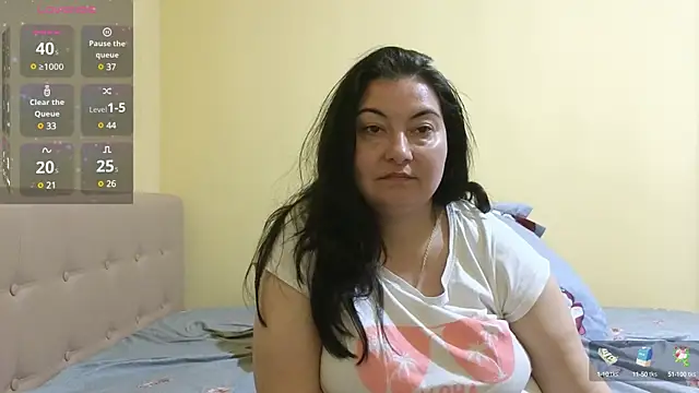 Snapshot of BBW_MILF_4U chatting on March 1, 2025, 2:34 pm BBW MILF 4U online show from March 1, 2025, 2:34 pm