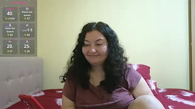 Snapshot of BBW_MILF_4U chatting on March 12, 2025, 7:46 am BBW MILF 4U online show from March 12, 2025, 7:46 am