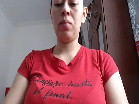 mayhott2 online show from February 17, 2025, 6:26 pm