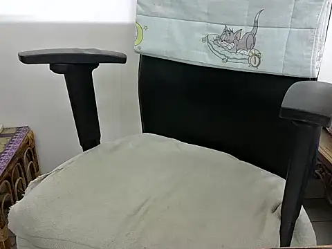 alexcsp online show from February 21, 2025, 2:06 pm