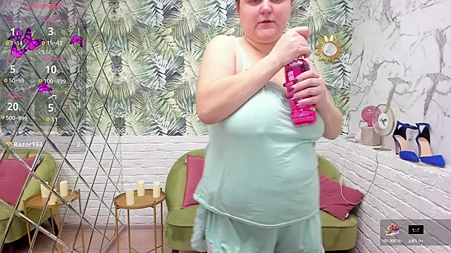 Snapshot of ScarlettSoft chatting on March 1, 2025, 8:34 am ScarlettSoft online show from March 1, 2025, 8:34 am