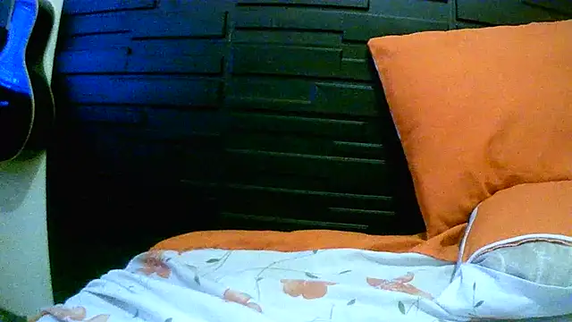 KrikaCat online show from January 8, 2025, 9:55 pm