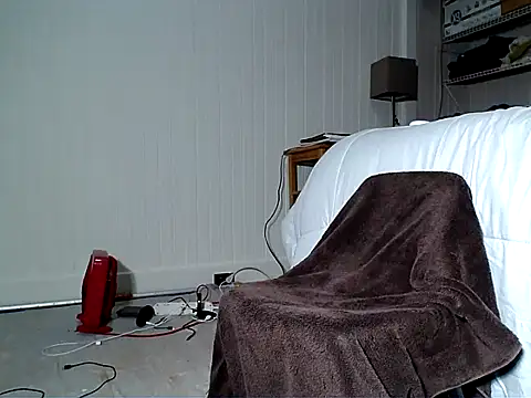 Snapshot of HungHawaiian808@xh chatting on April 29, 2026, 5:11 am HungHawaiian808xh online show from April 29, 2026, 5:11 am