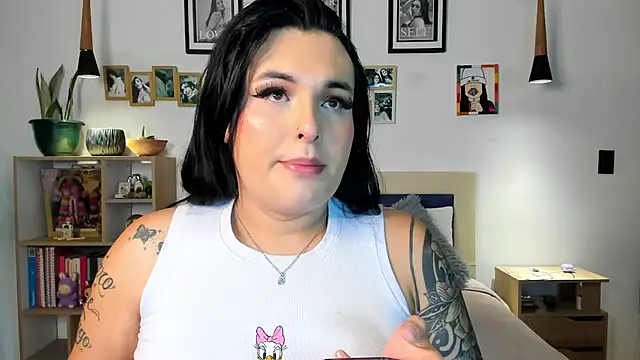 Snapshot of naty_pink chatting on March 10, 2026, 4:12 pm naty pink online show from March 10, 2026, 4:12 pm